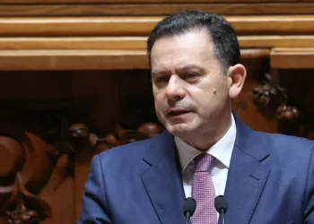 Spinumviva esclarece que serviços prestados a novas empresas foram antes da posse de Montenegro