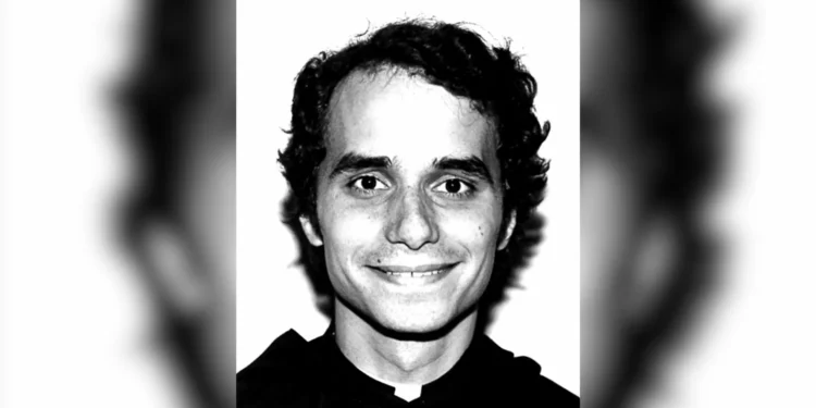 Novo papa: Veja imagens de Leão XIV jovem