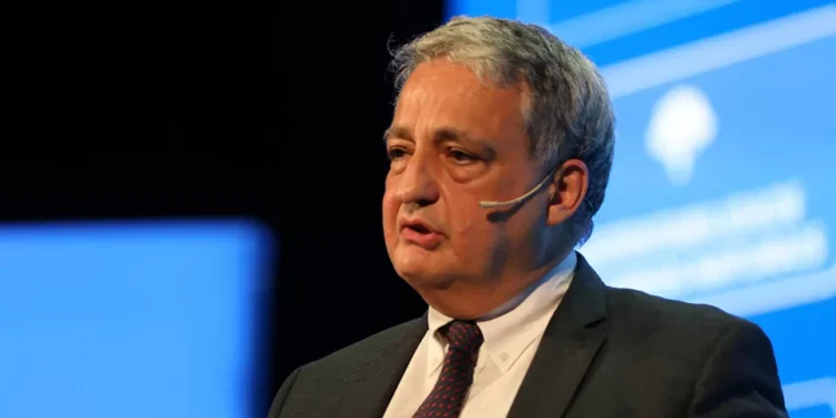 Paulo Macedo critica venda do Novobanco a espanhóis e diz que CGD só quer a carteira de crédito a empresas