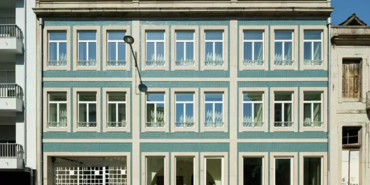 Projeto de renovação do antigo Tribunal do Porto cria 16 apartamentos