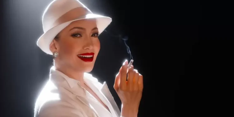 Jennifer Lopez estrela 1º trailer do musical “O Beijo da Mulher Aranha”