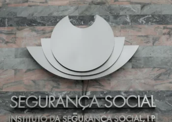 Beneficiários de prestações de desemprego sobem 2% em maio