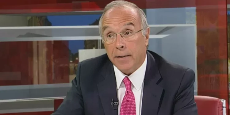 Luís Marques Mendes é a favor da privatização da TAP mas pede transparência