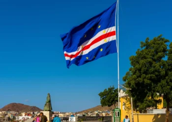 Receitas do Estado cabo-verdiano subiram 22% no primeiro trimestre