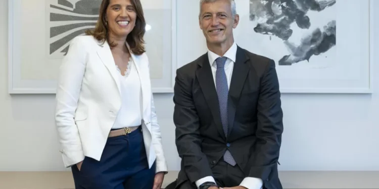 Uría Menéndez reconduz Antonio Villacampa na direção e nomeia Marta Pontes