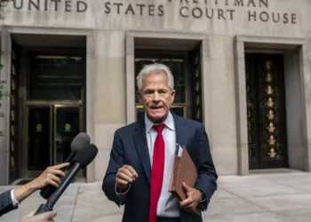 Tarifas? Conselheiro de Trump diz que não há isenção para aço e alumínio