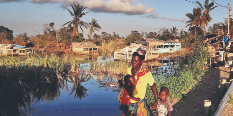 População afetada por desastres em Moçambique recebem 130 toneladas em apoio e comida