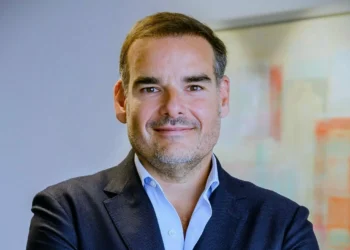 Fundo Crest II notifica a aquisição do controlo sobre a Cubotónic, a Precisão Laser e a Alcorsal