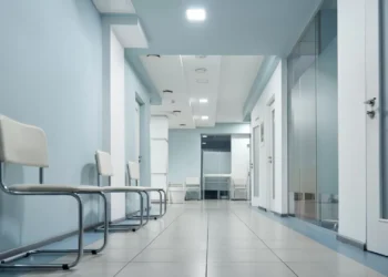 Após críticas, APHP diz-se “disponível” para trabalhar com sindicatos