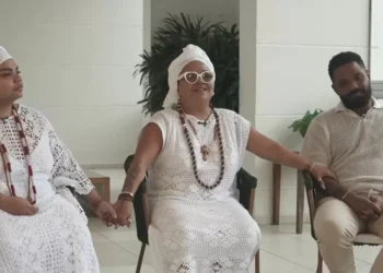 Viúva de Arlindo Cruz fala pela 1ª vez após morte: “Ele me formou”