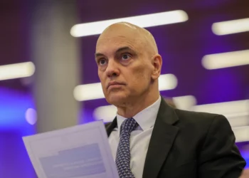 Moraes teria recorrido a “infiltrados” para obter dados, diz ONG