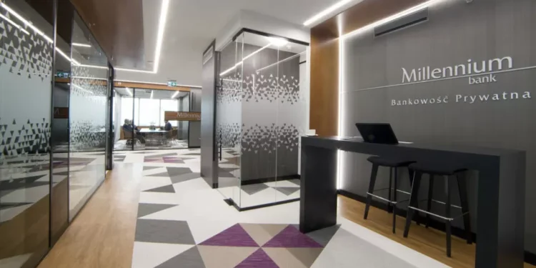 Polónia está a analisar “vários cenários” de um novo imposto bancário