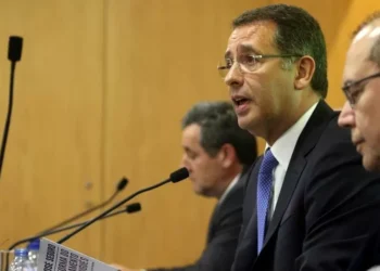 Presidenciais: Seguro apela à convergência de humanistas e democratas após decisão de Nóvoa