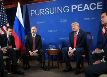 Casa Branca avalia incentivos comerciais a Rússia para negociar paz