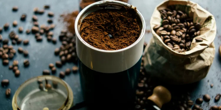 Embalagem de 250 gramas de café ultrapassa os 5 euros. Subiu 67 cêntimos