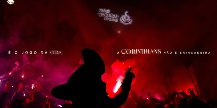 Corinthians: jogadores descem do ônibus e agradecem torcida antes do dérbi