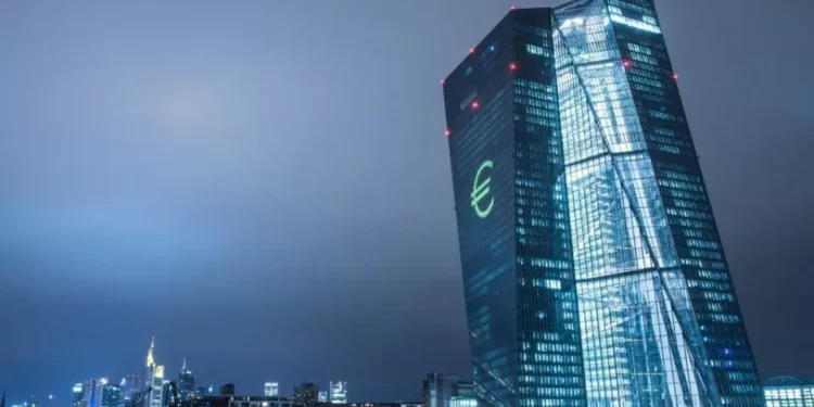 Presidente do Mecanismo Único de Resolução diz que foi “muito beneficiado” pela experiência portuguesa