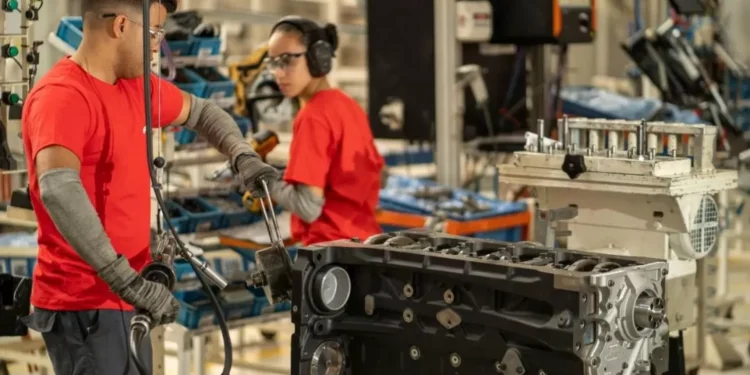 Faturamento da indústria cai 5,3% em agosto