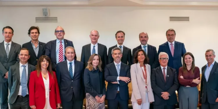 Portos de Lisboa e Setúbal preveem investimentos estruturantes superiores a 1,2 mil milhões