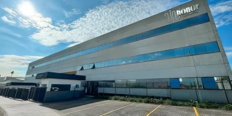Torfresma amplia negócios com aquisição parcial da Honor Automation