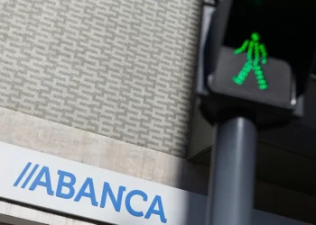 Banco Eurobic/Abanca acorda saída com 77 trabalhadores