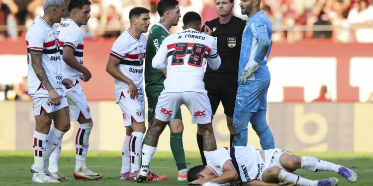 Fifa autoriza CBF a divulgar áudios após São Paulo x Palmeiras polêmico