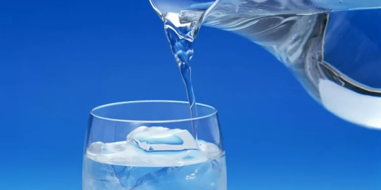 Aquapor premeia seis universitários com bolsas de estudo nas áreas da Ciência e Tecnologia