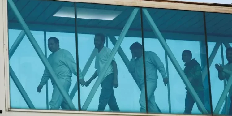 Deportações de Trump estão destruindo economias locais, dizem empresários