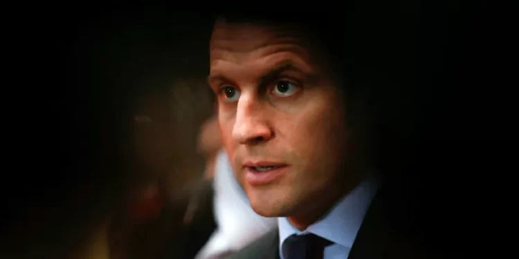 Moody’s mantém rating de França mas revê em baixa perspetiva para negativa