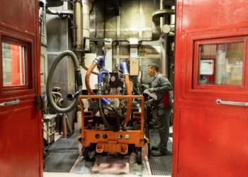 Indústria de máquinas e equipamentos cresce 11,2% em setembro