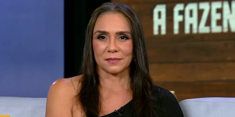 “Eu me arrependi de ter mostrado os seios”, diz eliminada de “A Fazenda”