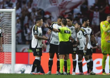 Atlético-MG detona arbitragem e pede mudanças drásticas: “Inadmissível”