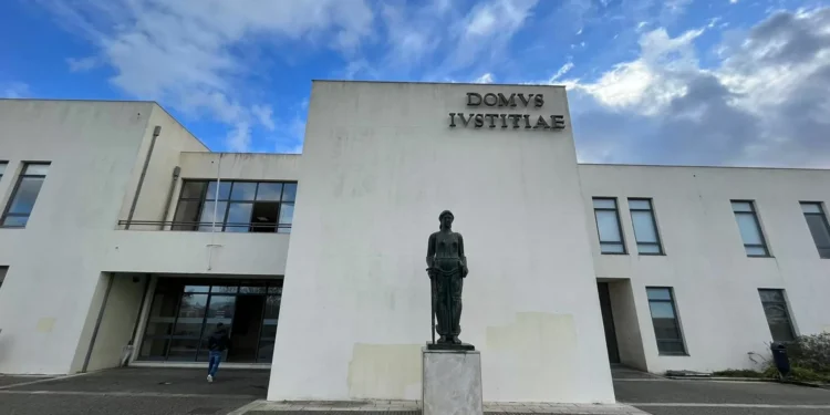 Processo da vidreira Pereira Roldão terminado. 23 ex-trabalhadores não receberam indemnização