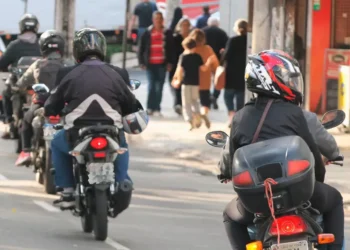 Número de emplacamentos de veículos segue em alta