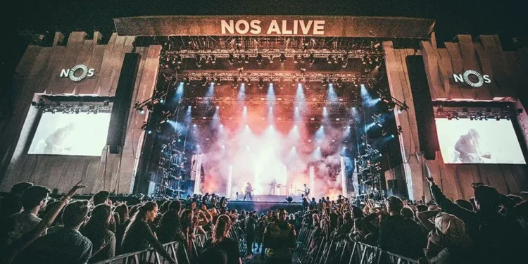 Novobanco volta a ser o banco oficial do NOS Alive na edição de 2026
