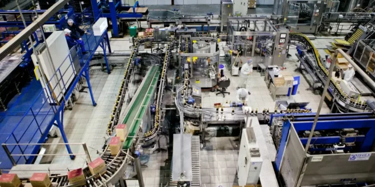 Confiança da indústria gaúcha aumenta em novembro, mas cenário ainda é negativo