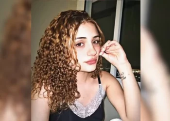 Jovem que matou namorado e garota na garupa tentou fugir, mas ficou tonta