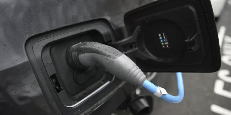 Apoio à compra de carros elétricos esgotou em poucas horas após a abertura das candidaturas