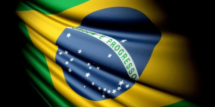 Isenção de IR e incerteza com Selic podem mitigar desaceleração do PIB, diz G5