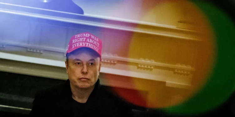 Elon Musk é o homem mais rico de sempre. Fortuna supera 700 mil milhões de dólares