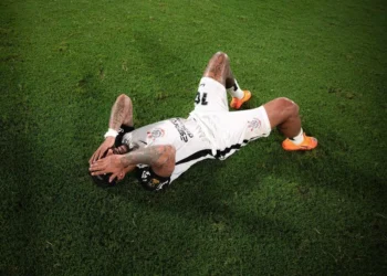 Saiba quanto Memphis Depay faturou após título da Copa do Brasil