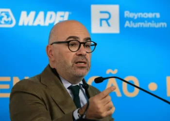 Metro do Mondego que liga Coimbra a Serpins será gratuito a partir de 16 dezembro até final do mês