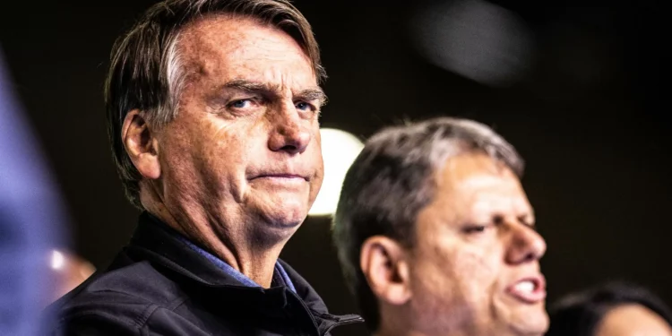 Moraes autoriza nova visita de Tarcísio a Bolsonaro na quinta (29)