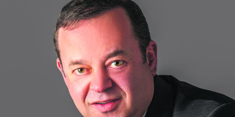 Russel 2000, ouro, prata e gás estiveram em destaque