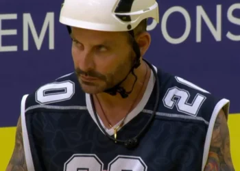 BBB 26: Henri Castelli manda recado aos brothers após deixar o reality