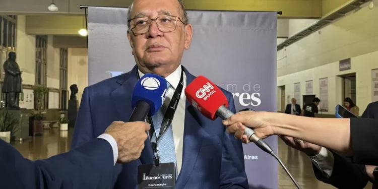 Gilmar Mendes sai em defesa de Toffoli em meio a críticas por atuação no caso Master
