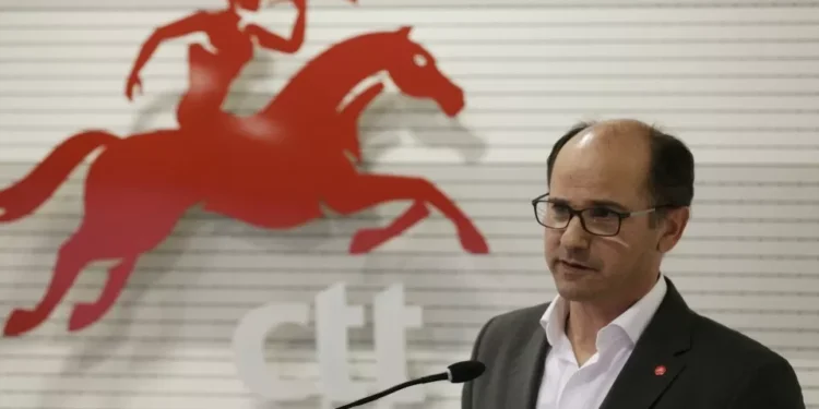 CTT avançam com novo programa de recompra de ações próprias de 30 milhões de euros