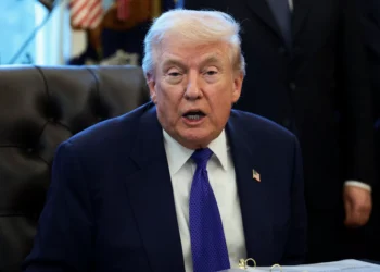 Trump sanciona projeto de lei de financiamento e encerra shutdown nos EUA